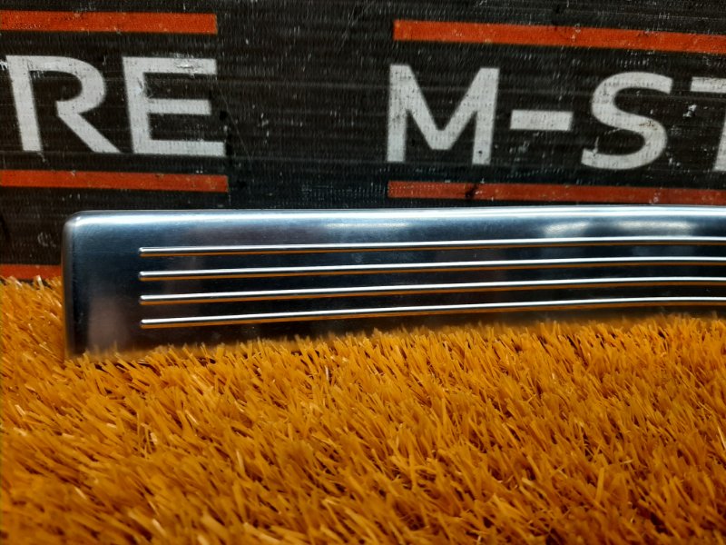 Накладка на порог салона, 670 рублей, Красноярск