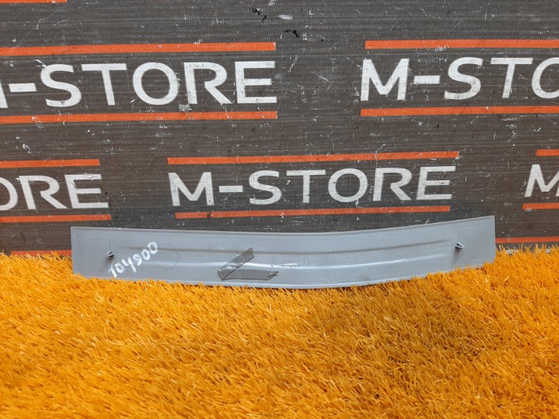 Накладка на порог салона, 670 рублей, Красноярск