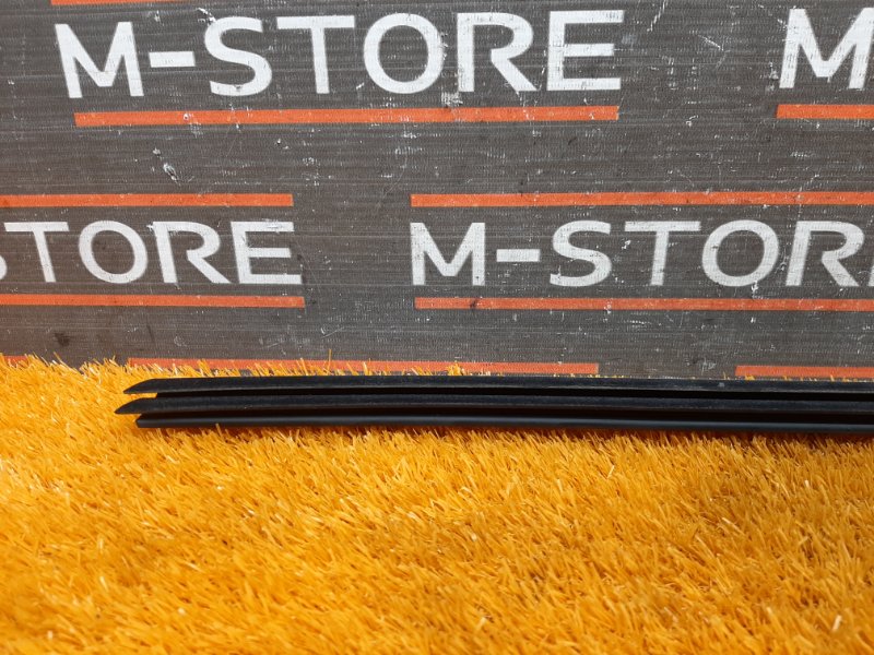 уплотнитель стекла двери, 340 рублей, Красноярск