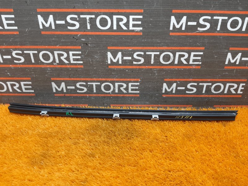 уплотнитель стекла двери, 340 рублей, Красноярск