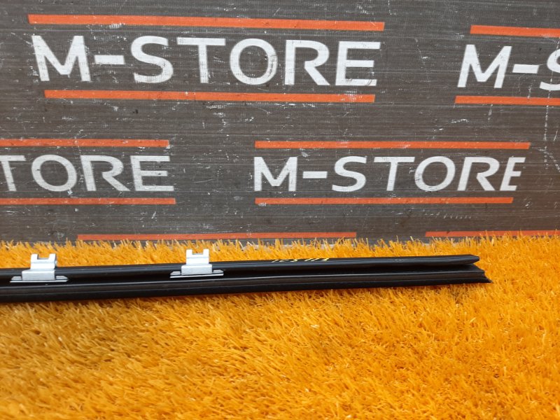 уплотнитель стекла двери, 340 рублей, Красноярск