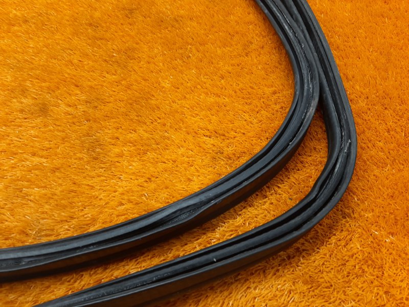 Уплотнитель багажника, 630 рублей, Красноярск