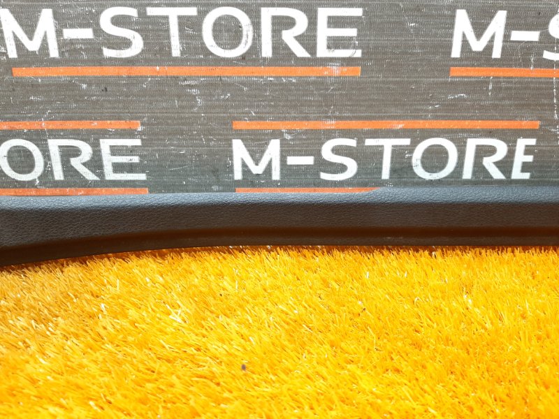 Накладка на порог салона, 300 рублей, Красноярск