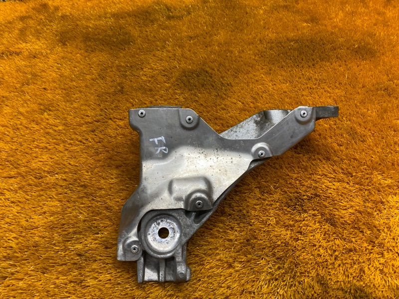 Кронштейн подушки двигателя, 930 рублей, Красноярск