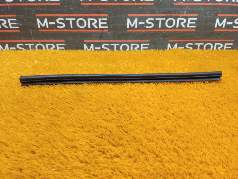 Уплотнитель капота, 340 рублей, Красноярск