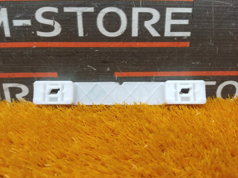 кронштейн потолочной ручки, 150 рублей, Красноярск