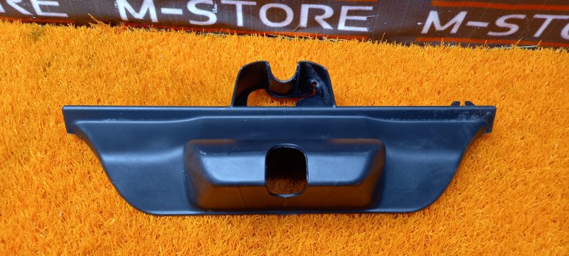 Накладка замка багажника, 350 рублей, Красноярск