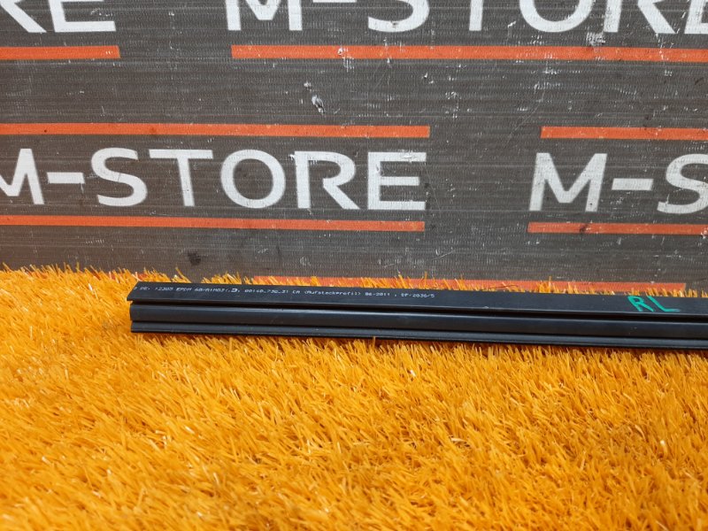 уплотнитель стекла двери, 510 рублей, Красноярск