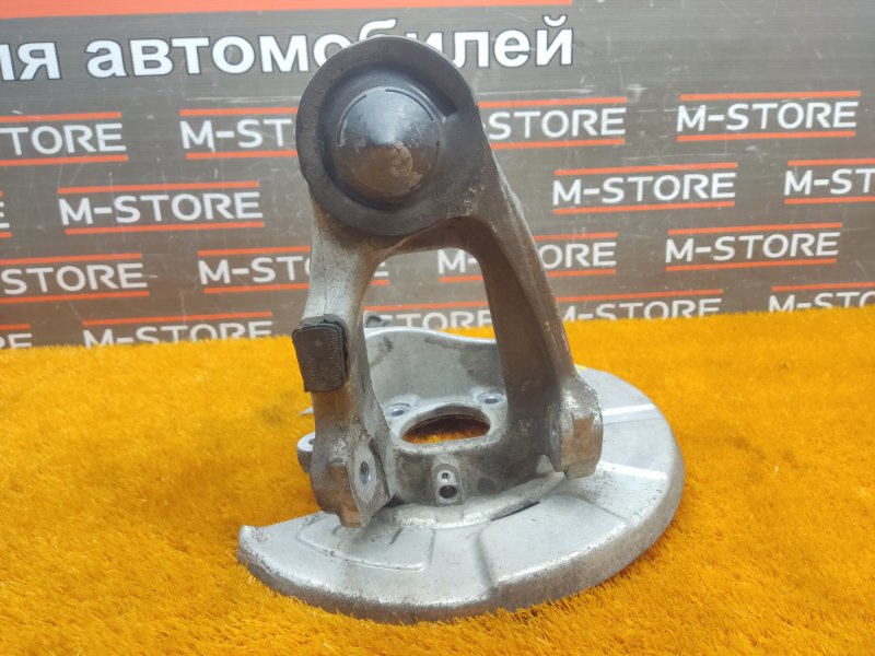 кулак поворотный, 1000 рублей, Красноярск