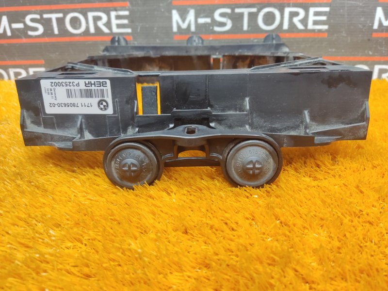 Кронштейн радиатора, 1500 рублей, Красноярск