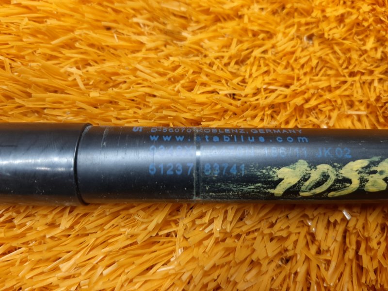 амортизатор капота, 1400 рублей, Красноярск