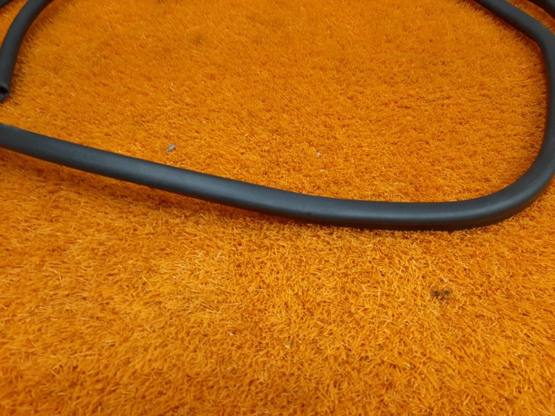 Уплотнитель капота, 1520 рублей, Красноярск