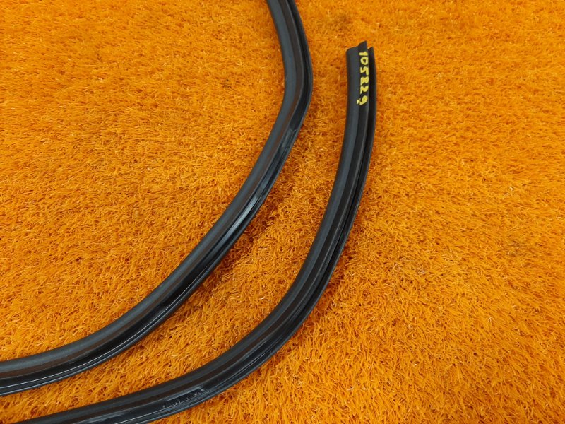 Уплотнитель капота, 1520 рублей, Красноярск