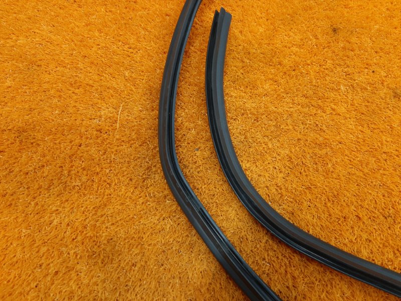 Уплотнитель капота, 1520 рублей, Красноярск