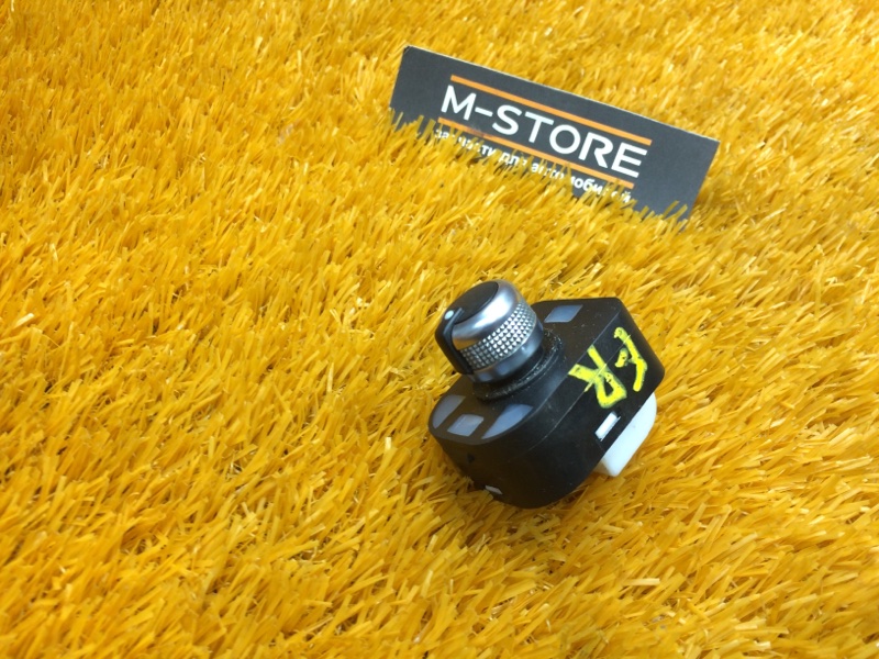 Кнопка регулировки зеркал, 1000 рублей, Красноярск