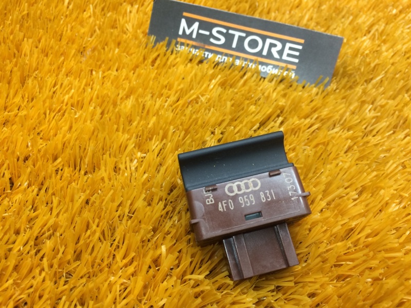 Кнопка открывания багажника, 200 рублей, Красноярск