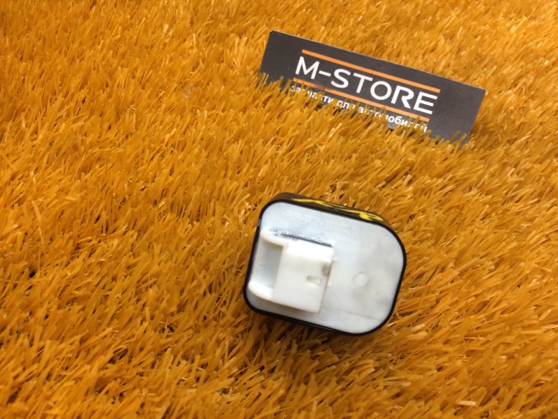 Кнопка регулировки зеркал, 300 рублей, Красноярск