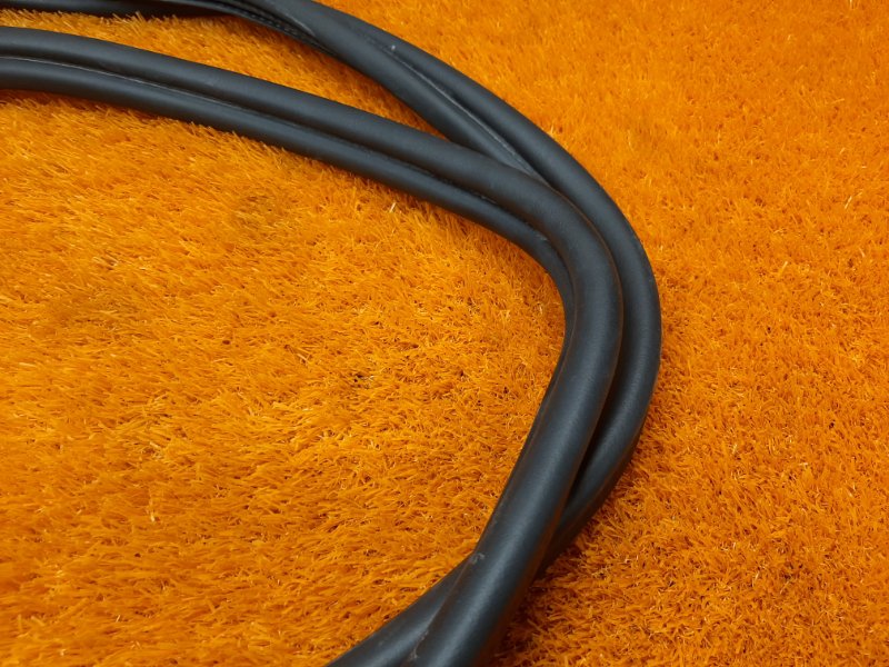 Уплотнитель багажника, 630 рублей, Красноярск