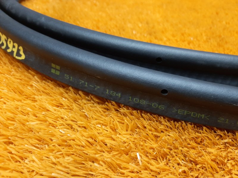 Уплотнитель багажника, 630 рублей, Красноярск