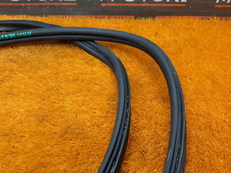 Уплотнитель багажника, 630 рублей, Красноярск