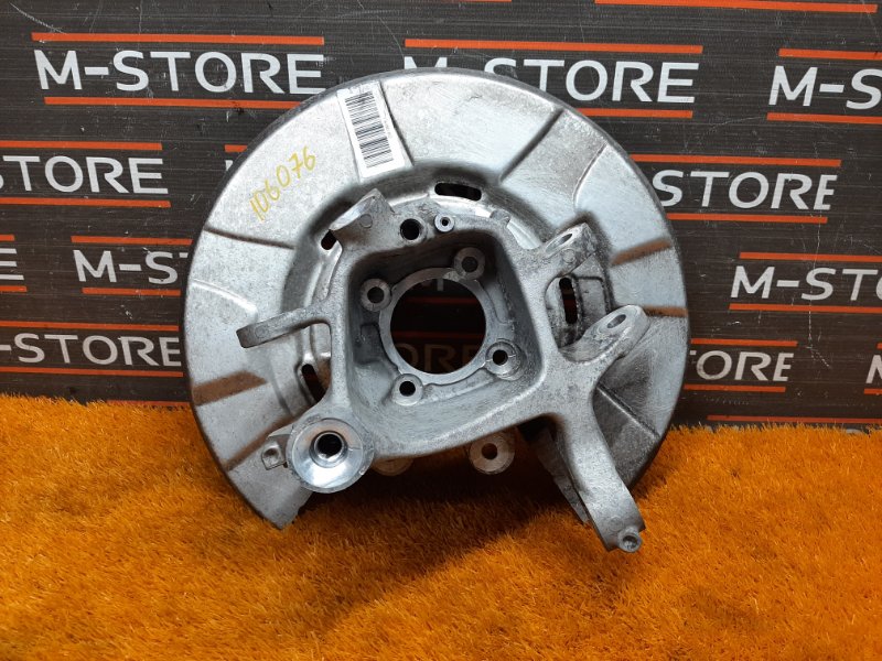 кулак поворотный, 2000 рублей, Красноярск