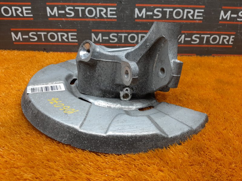 кулак поворотный, 2000 рублей, Красноярск