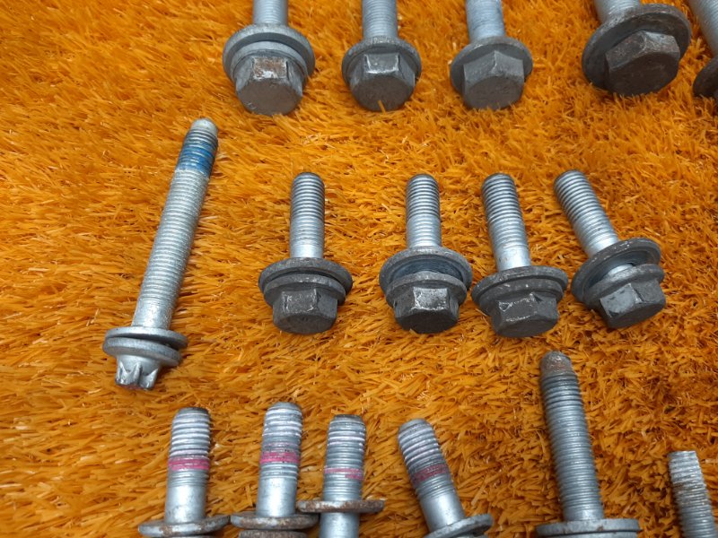 Болты и гайки задней подвески, 630 рублей, Красноярск