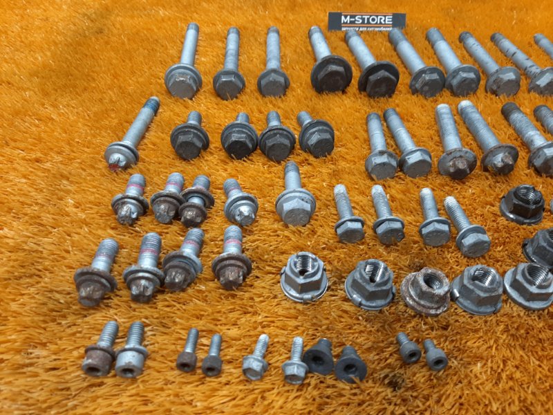 Болты и гайки задней подвески, 630 рублей, Красноярск