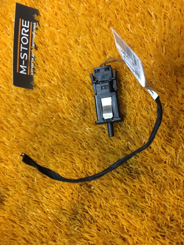 концевик бардачка, 300 рублей, Красноярск