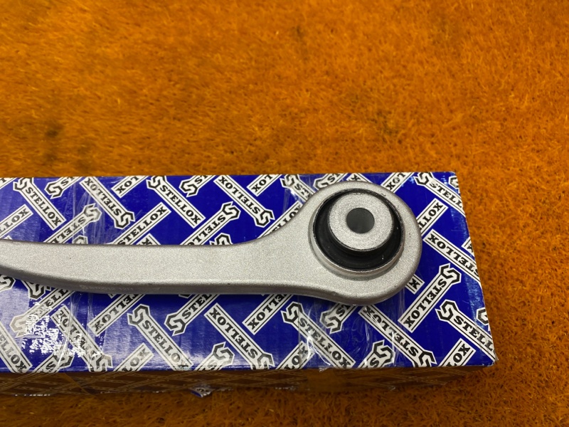 Рычаг подвески нижний, 3200 рублей, Красноярск