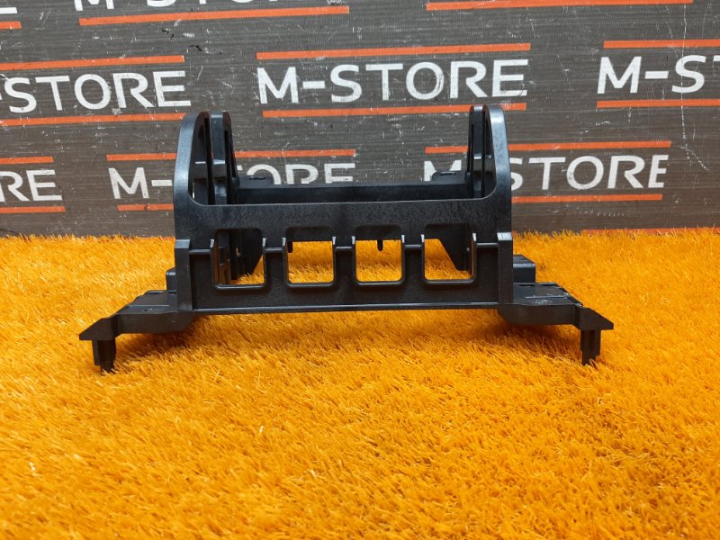 кронштейн панели, 630 рублей, Красноярск