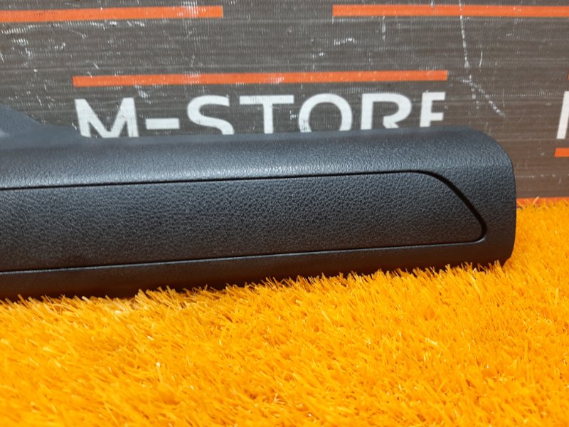 Накладка на порог салона, 670 рублей, Красноярск