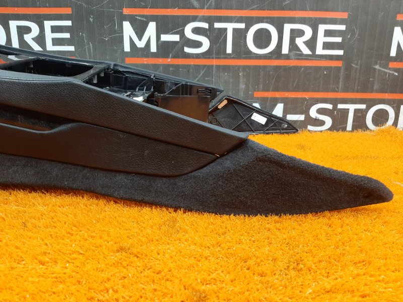 подлокотник, 6890 рублей, Красноярск