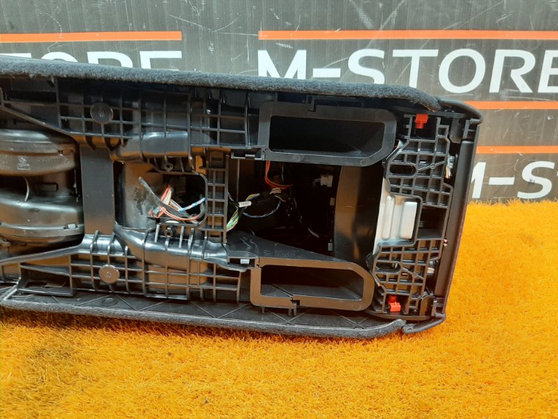 подлокотник, 6890 рублей, Красноярск