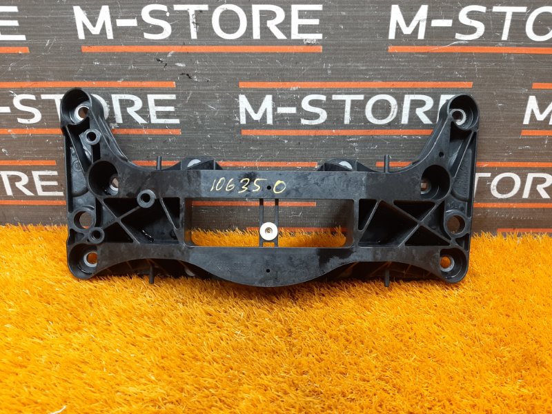 Кронштейн КПП, 2000 рублей, Красноярск