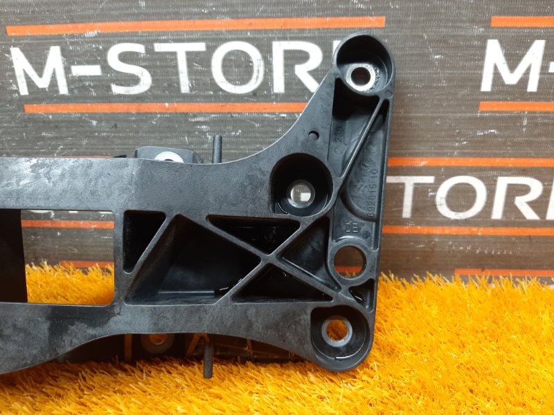 Кронштейн КПП, 2000 рублей, Красноярск