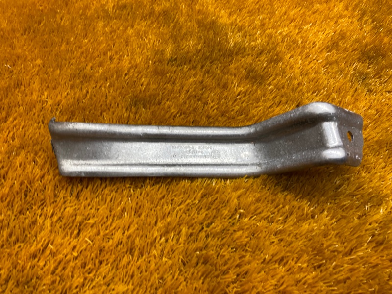 Крепление топливного бака, 340 рублей, Красноярск