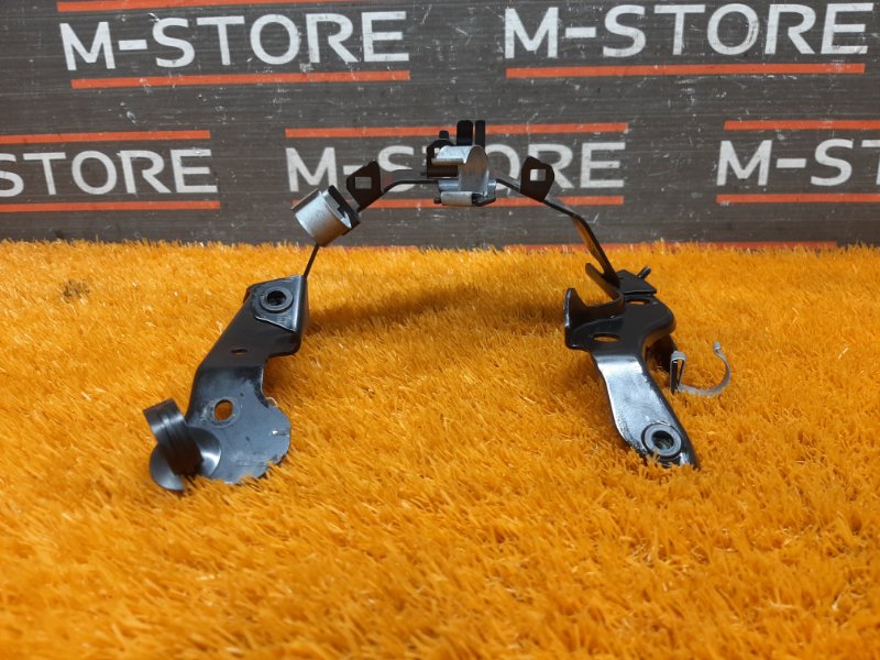 Кронштейн расширительного бачка, 340 рублей, Красноярск