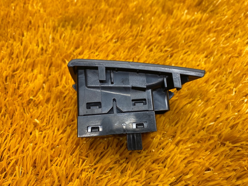 кнопка стеклоподъемника, 200 рублей, Красноярск