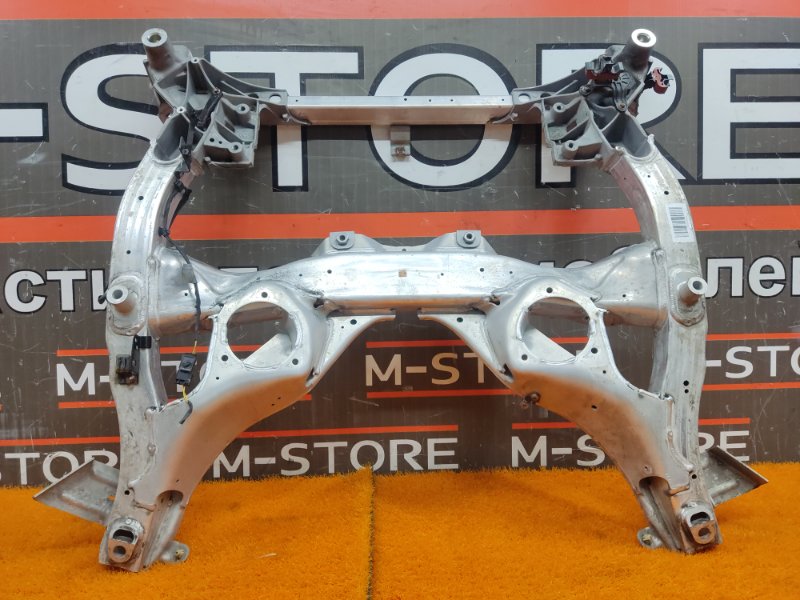 Балка поперечная (подрамник), 4210 рублей, Красноярск