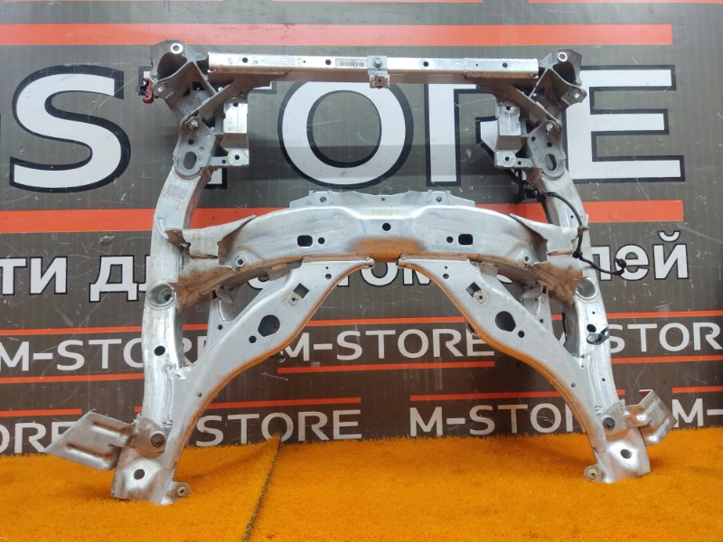 Балка поперечная (подрамник), 4210 рублей, Красноярск