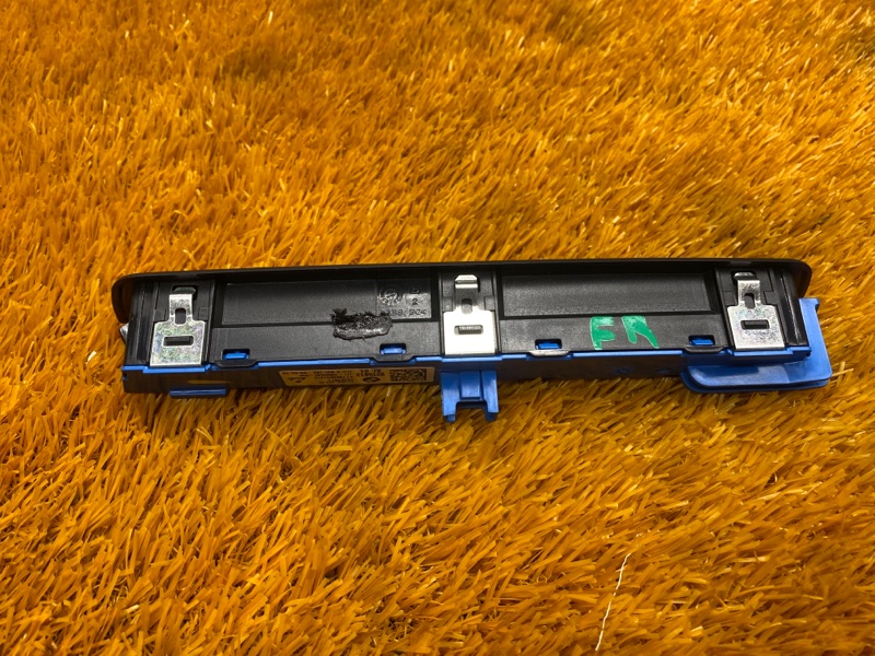 кнопка памяти сидений, 450 рублей, Красноярск