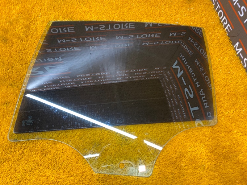 Стекло боковое, 980 рублей, Красноярск