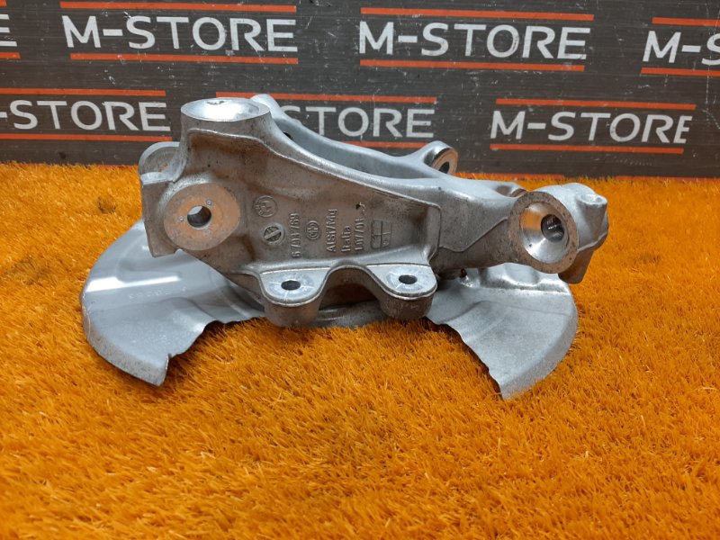 кулак поворотный, 1000 рублей, Красноярск