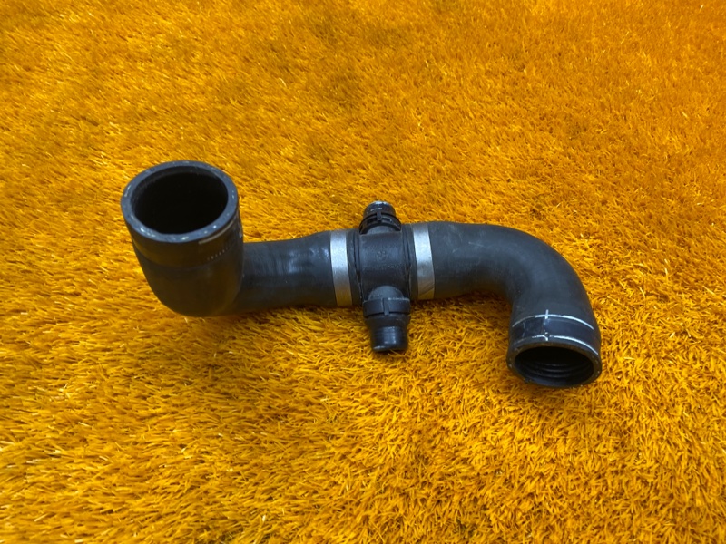 Патрубок системы охлаждения, 1000 рублей, Красноярск