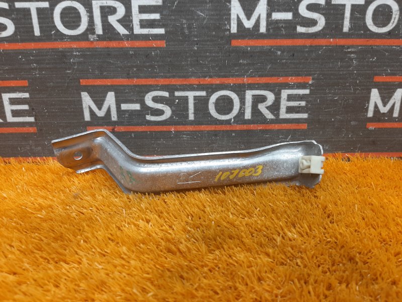 Крепление топливного бака, 340 рублей, Красноярск