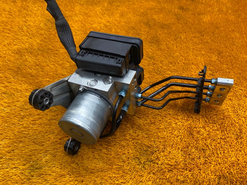 Блок ABS, 6720 рублей, Красноярск