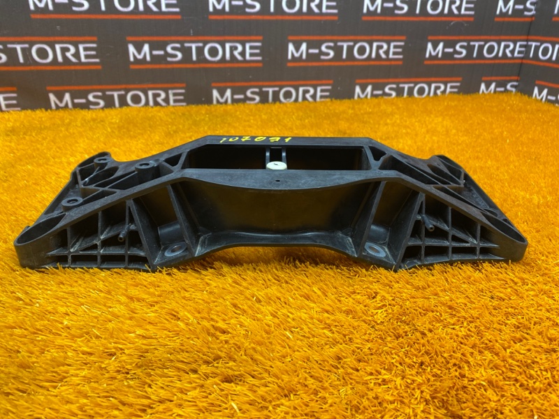 Кронштейн КПП, 2000 рублей, Красноярск