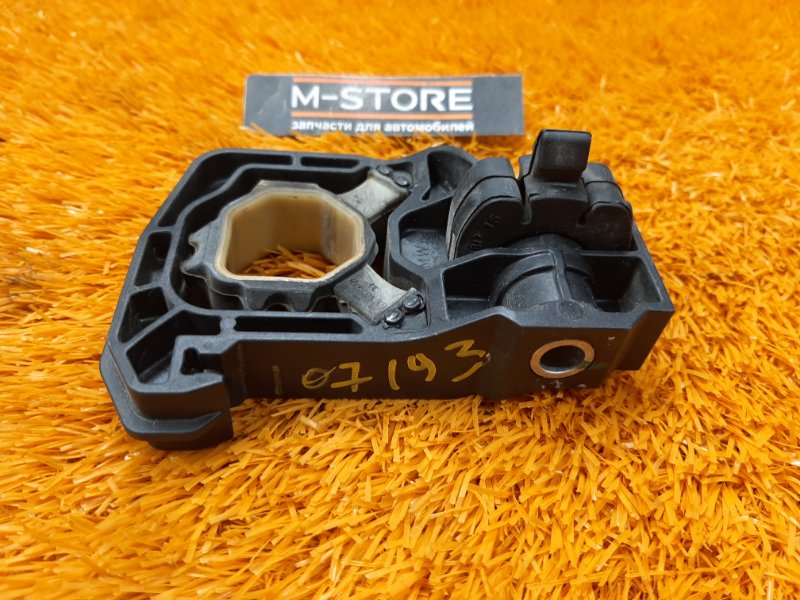 Кронштейн радиатора, 340 рублей, Красноярск