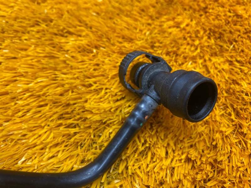 Патрубок картерных газов, 1000 рублей, Красноярск